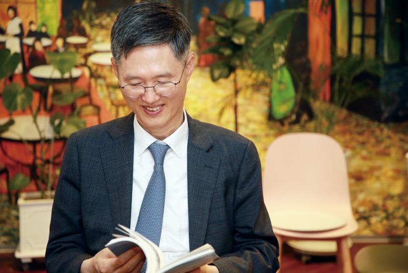 문형배선생님사진.jpg