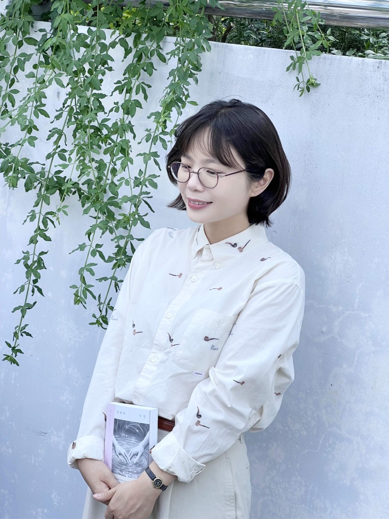 달님작가님 프로필사진 저화질.jpg